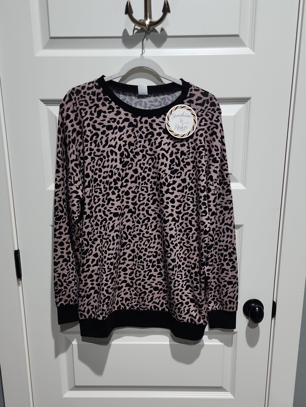 NWT Sunshine & Rodeos Lightweight Leopard Sweater